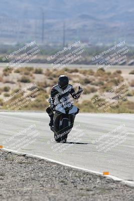 media/Nov-01-2025-CVMA (Sat) [[fc0f7531b8]]/Race 1-Formula Middleweight/